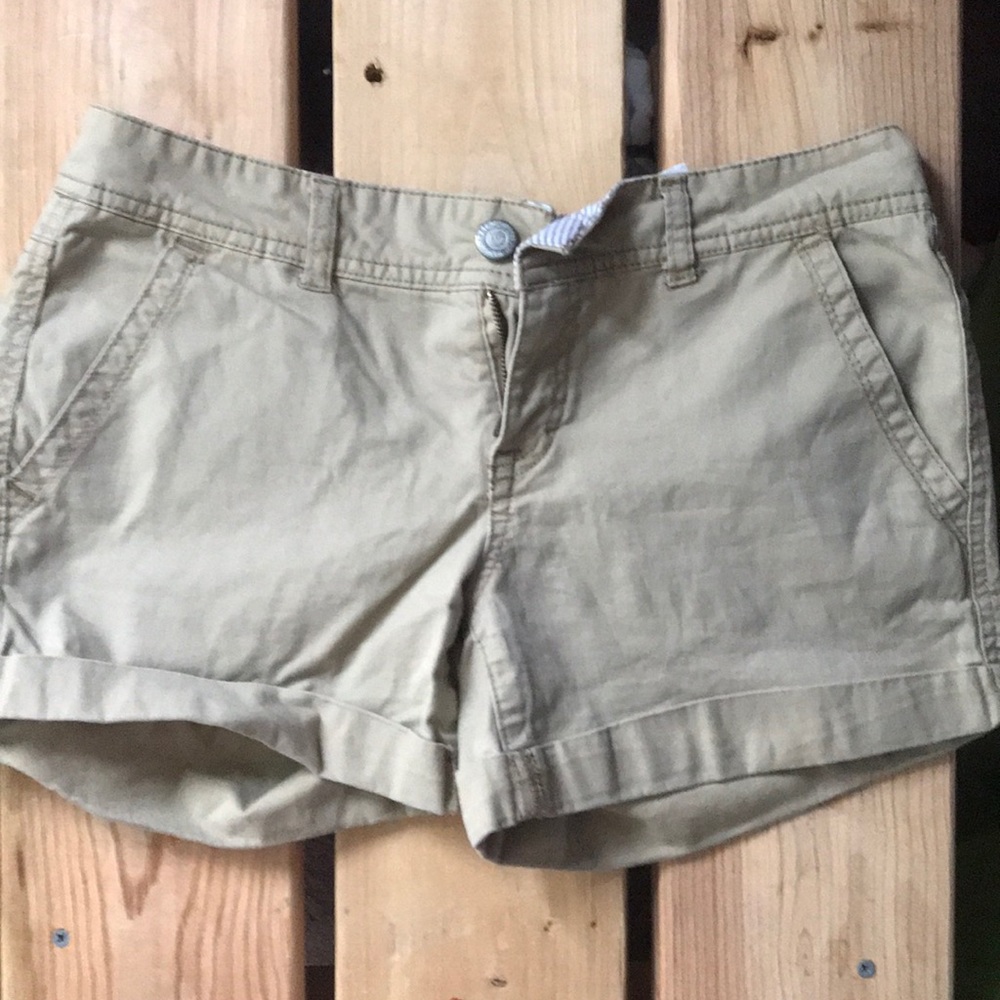 aeropostale khaki shorts